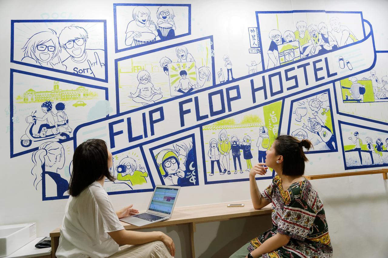 Flip Flop Hostel - Main Station Taipei Eksteriør billede