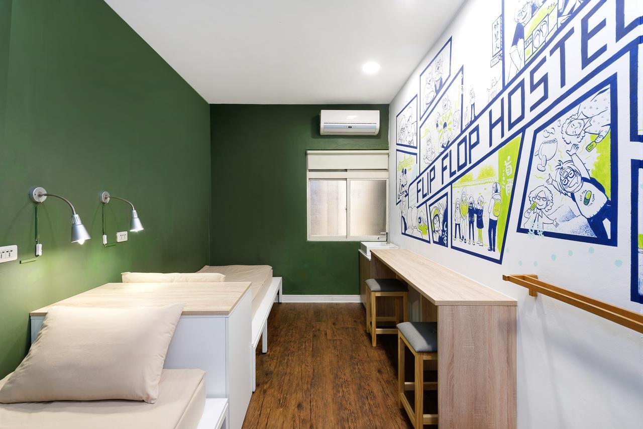 Flip Flop Hostel - Main Station Taipei Eksteriør billede
